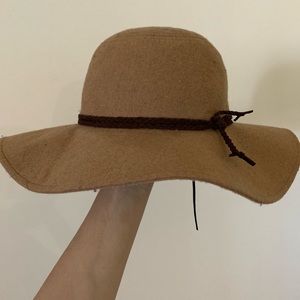 Women’s hat